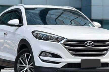 Hyundai TUCSON 121.000 km 14.999 &euro; Wuppertal 42369