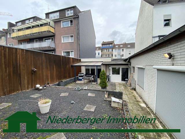Haus zum Kaufen in Krefeld 239.000 € 130 m² 3 zimmer