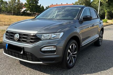 VW T-Roc 93.000 km 15.990 &euro; Mönchengladbach 41069