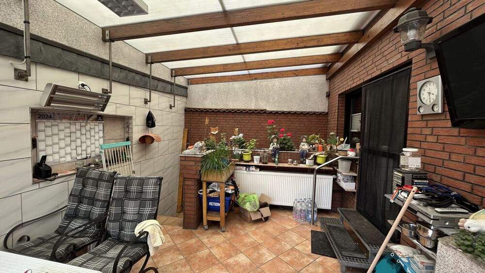 Tolle Doppelhaushälfte für Gartenliebhaber 4 zimmer