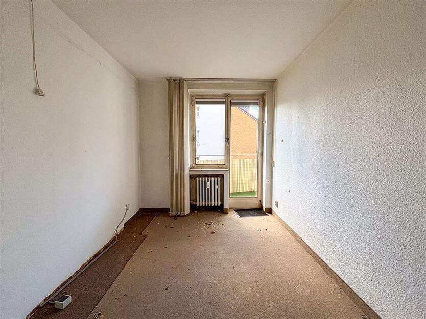 Golzheim: 3-Zimmer-Wohnung mit Modernisierungspotential 3 zimmer