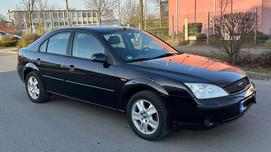 Ford Mondeo 226.000 km 2.250 &euro; Neuss 41460