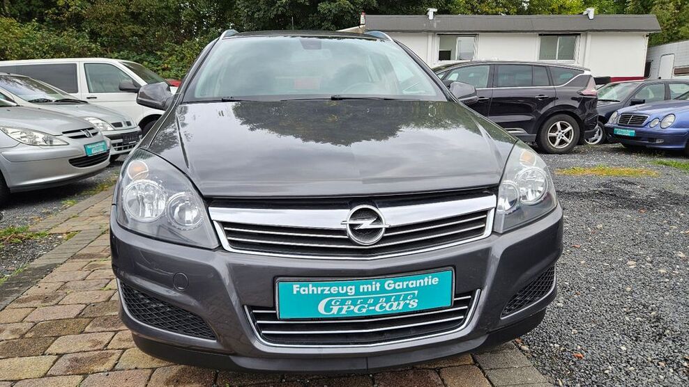 Opel Astra 153.877 km 3.999 € Bergheim-Niederaußem 50129
