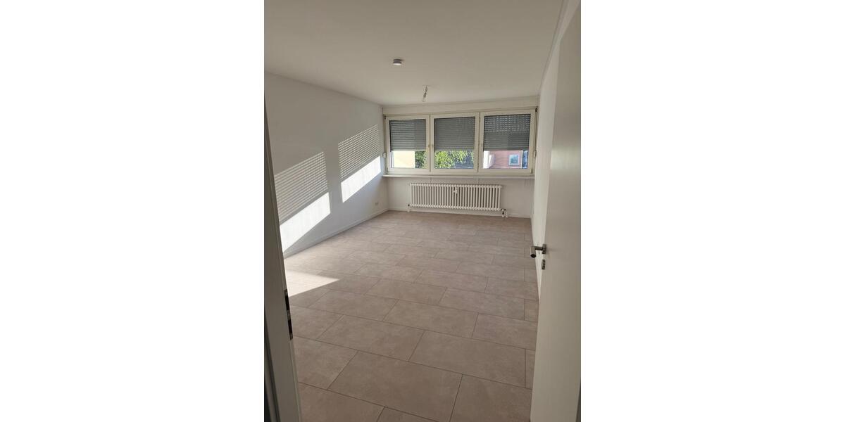 Etagenwohnung Dormagen Sankt Peter - 3 Zimmer, 67 m&sup2;, 1.188&euro; | Angebot:26336386