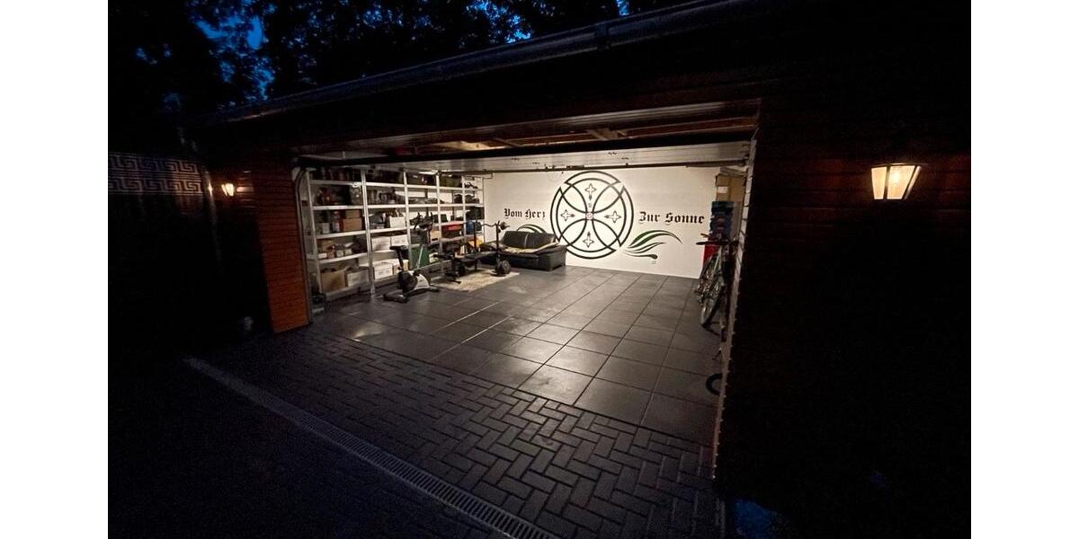 Etagenwohnung Mönchengladbach Süd - 4 Zimmer, 115 m&sup2;, 285.000&euro; | Angebot:26479226
