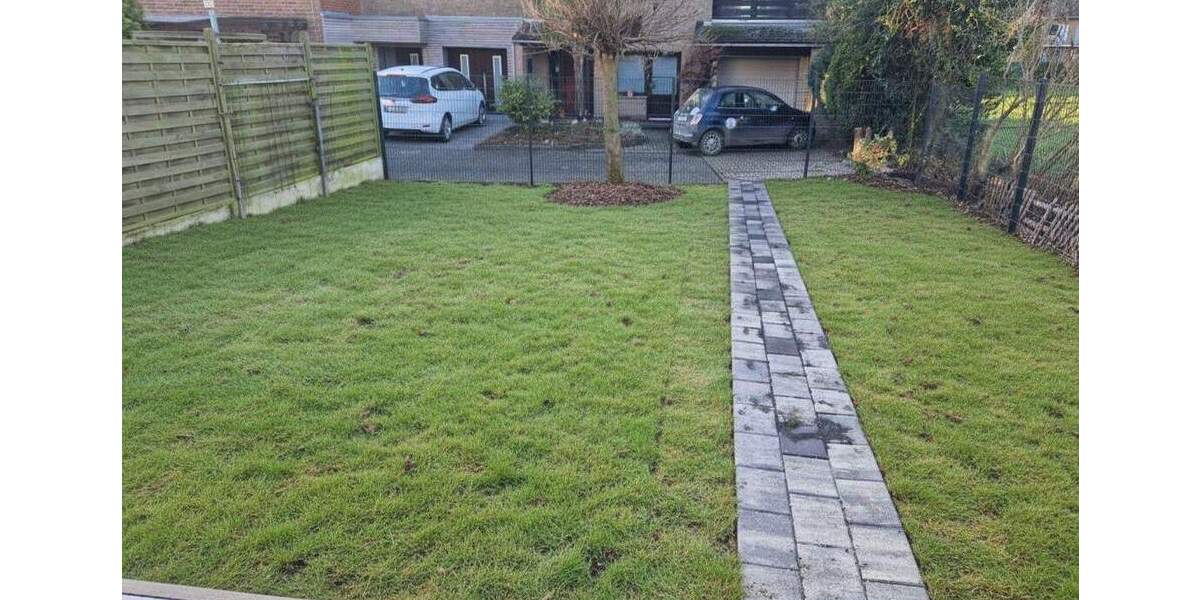 Reihenendhaus in ruhiger Lage mit Blick ins Grüne in Jüchen Hochneukirch 5 zimmer