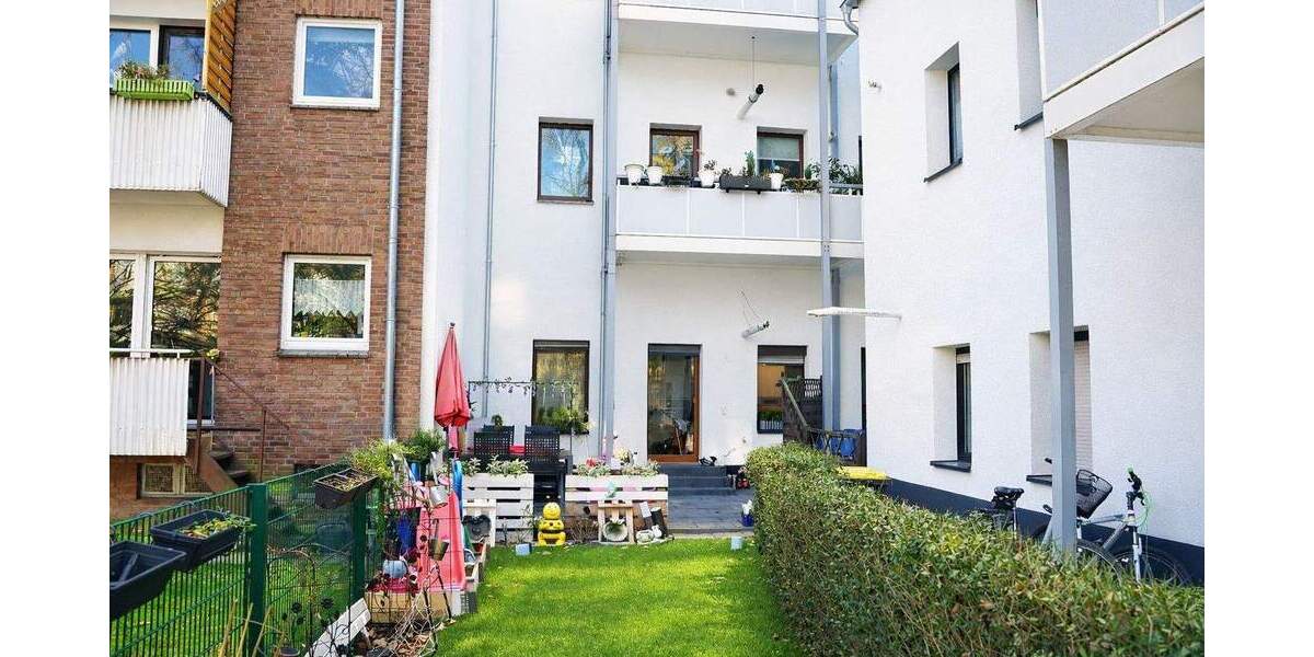 Top Angebot! Erdgeschosswohnung mit Terrasse & Gartenanteil in gefragter Krefelder Dyklage! 3 zimmer