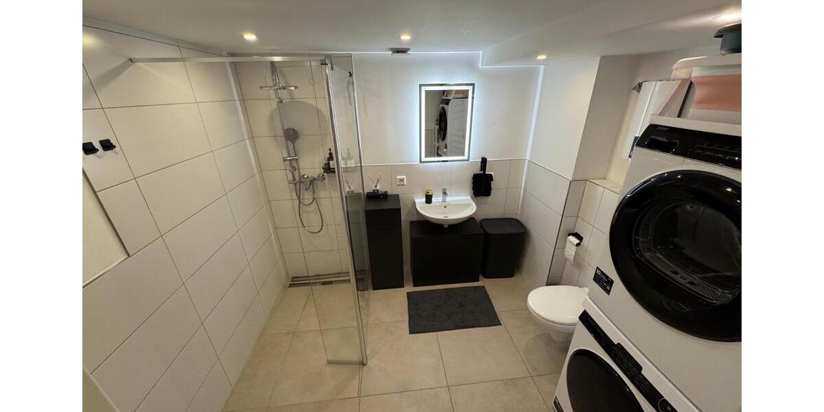 Neuwertig- Helle 2 Zimmer Souterrain- Wohnung Mettmann Metzkausen 2 zimmer