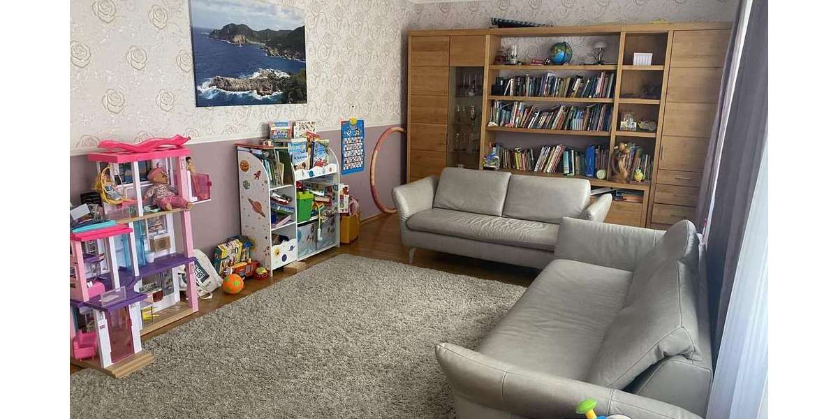 Etagenwohnung Wuppertal Arrenberg - 3 Zimmer, 100 m&sup2;, 230.000&euro; | Angebot:26884283