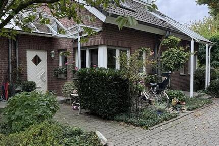 Einmalige Gelegenheit - Reihenhaus in D´dorf Niederkassel 5 zimmer