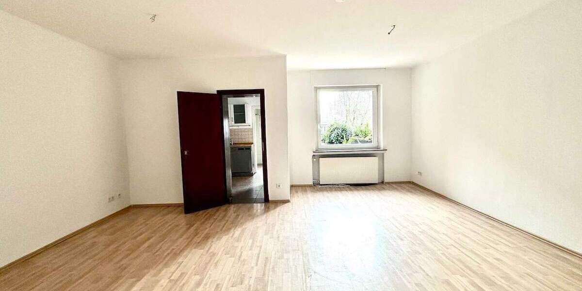 Mehrfamilienhaus, Wohnhaus Neuss Norf - 6 Zimmer, 156 m&sup2;, 398.000&euro; | Angebot:25176458