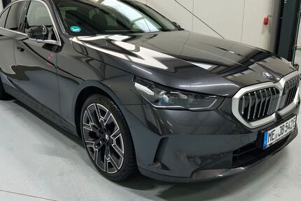 BMW i5 34.500 km 51.489 &euro; Haan 42781