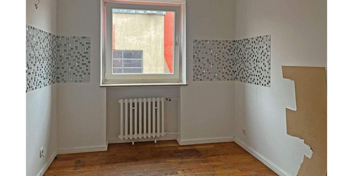 Mehrfamilienhaus, Wohnhaus Düsseldorf Garath - 5 Zimmer, 250 m&sup2;, 499.000&euro; | Angebot:25695149