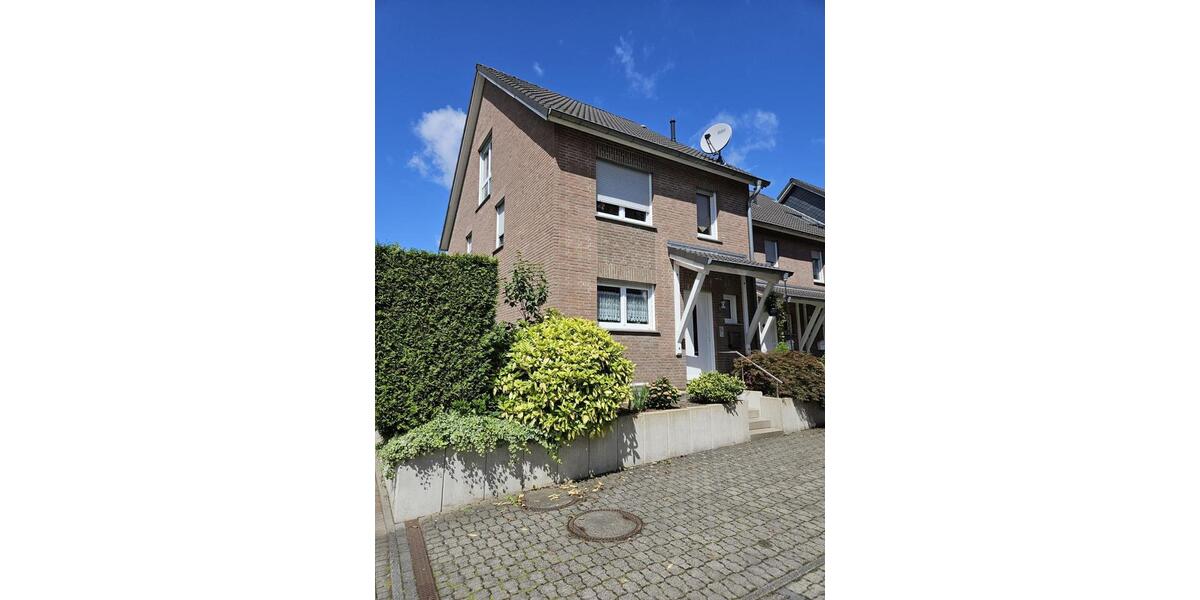 Reihenhaus Solingen Mitte - 5 Zimmer, 126 m&sup2;, 448.000&euro; | Angebot:24742651
