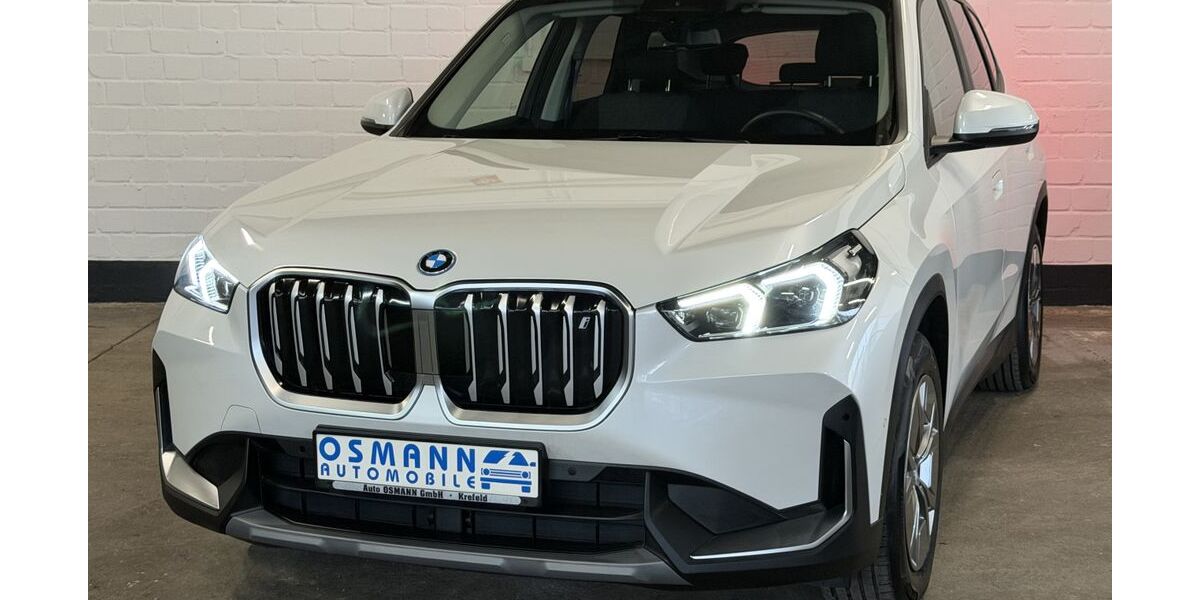 BMW iX1 33.147 km 33.750 &euro; Krefeld 47805