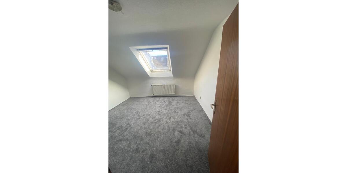 Helle 2-Zimmer Wohnung in guter Lage in Duisburg Neudorf 2 zimmer