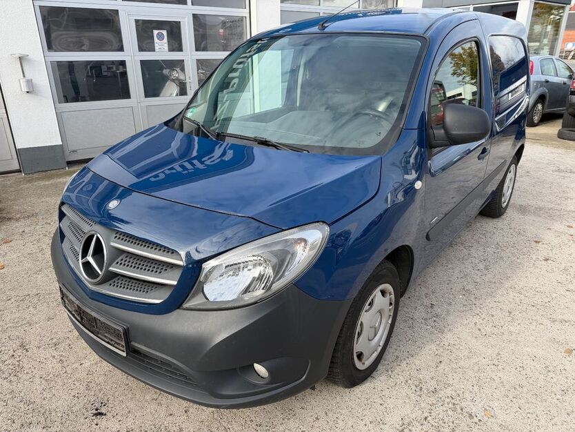 Mercedes-Benz Citan 220.580 km 4.490 € Köln 50767
