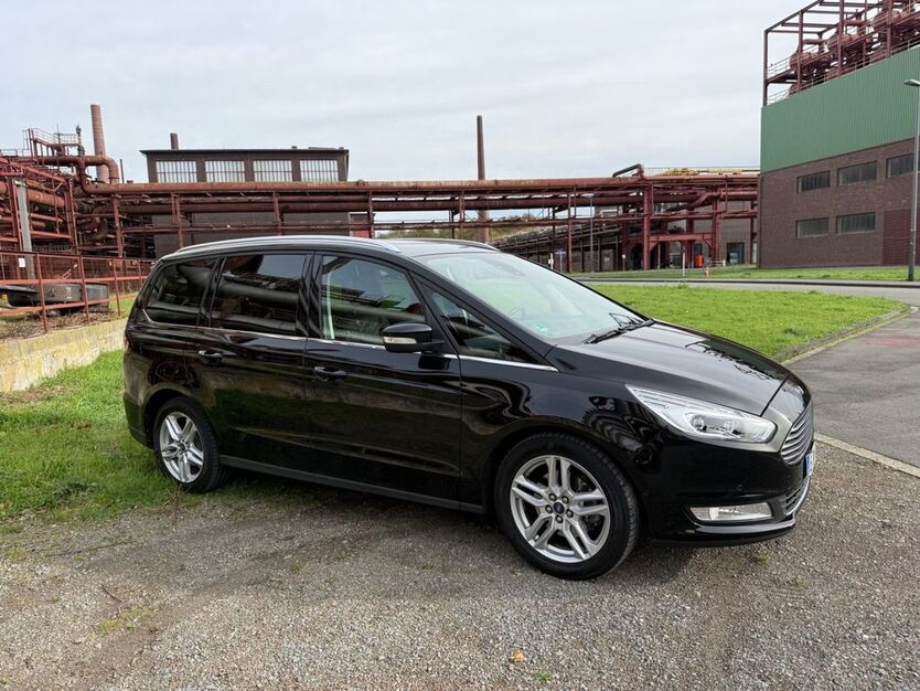 Ford Galaxy 85.249 km 25.990 € Essen 45309