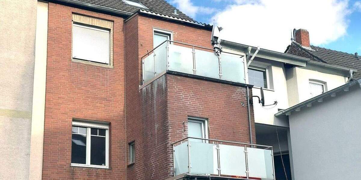 Mehrfamilienhaus, Wohnhaus Neuss Norf - 6 Zimmer, 156 m&sup2;, 398.000&euro; | Angebot:25176458