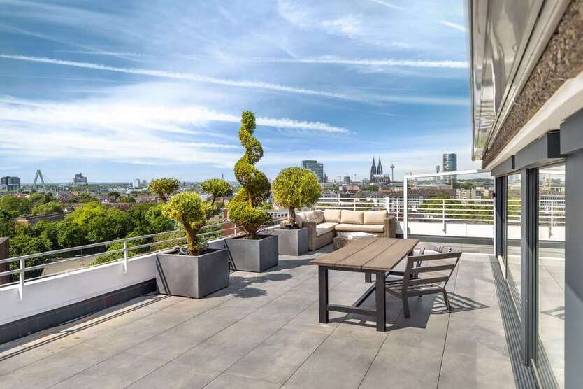 Wohnung zum Kaufen in Köln Deutz 1.650.000 € 250 m²