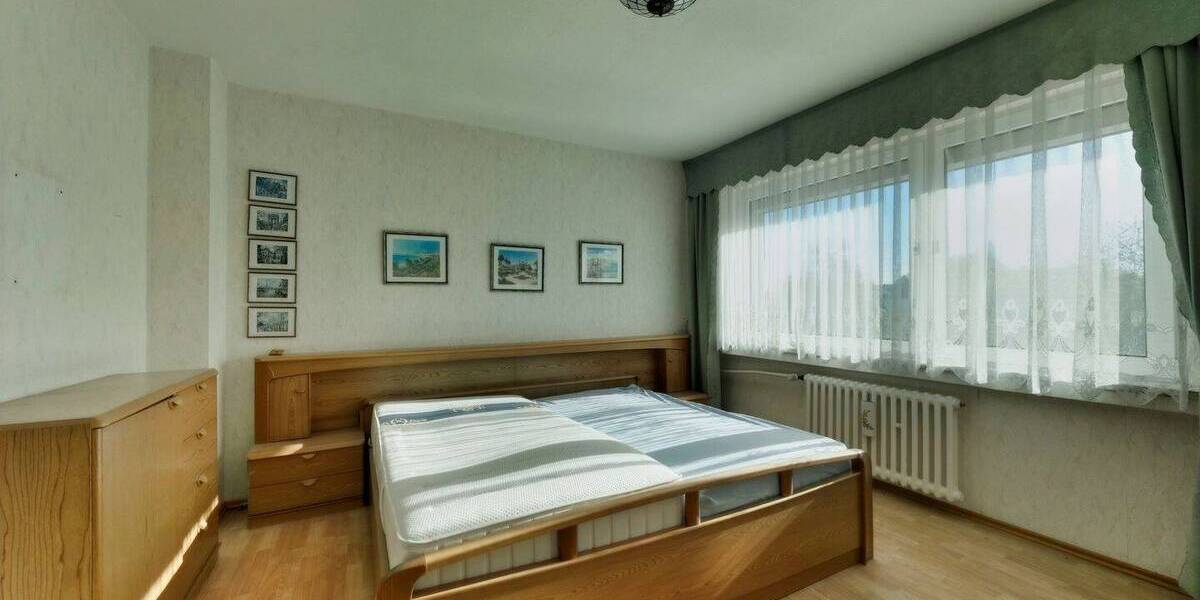 Doppelhaushälfte Wülfrath Innenstadt - 5 Zimmer, 148 m&sup2;, 465.000&euro; | Angebot:26320436