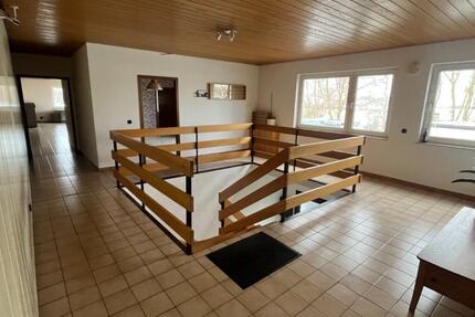 Gewerbeimmobilie 5 Zimmer+Carport+Stellplätze (EGOG) zimmer