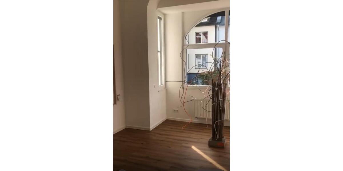 Erdgeschoßwohnung Solingen Höhscheid - 2 Zimmer, 95 m&sup2;, 1.050&euro; | Angebot:26416839
