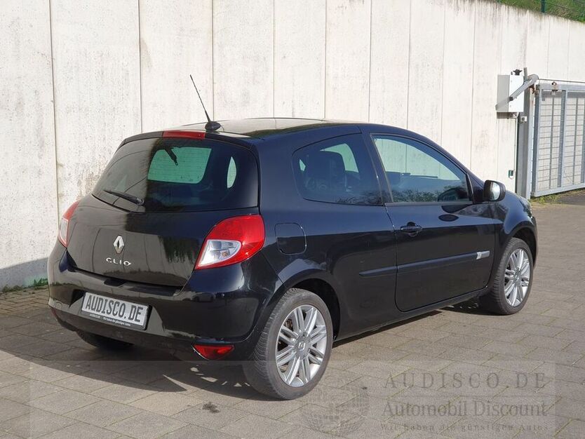 Clio