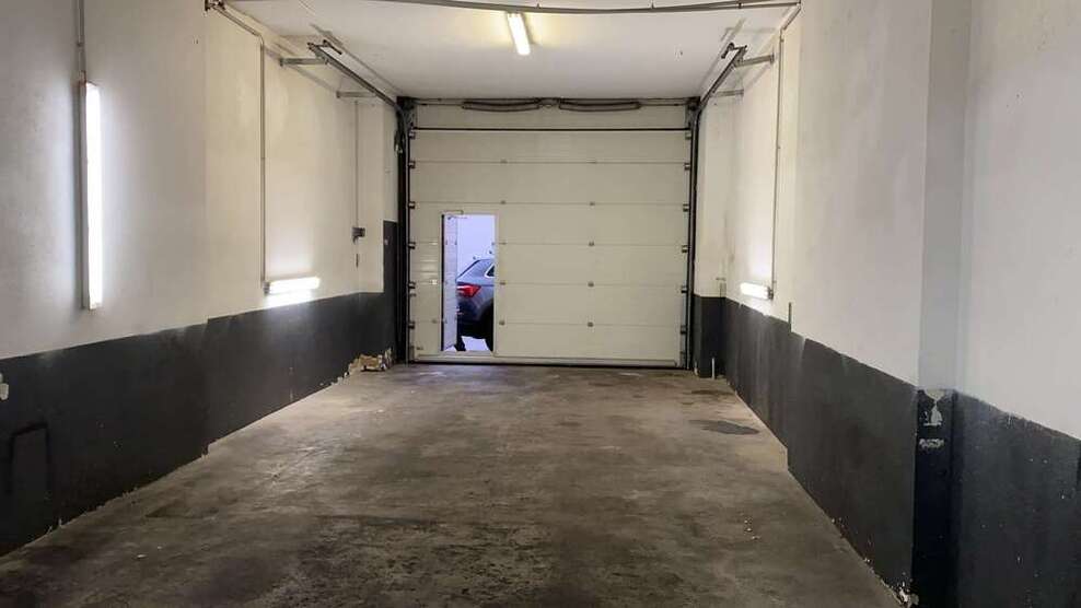 Halle in Wuppertal 350 € 60 m²