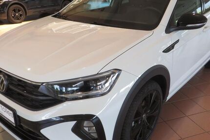 VW Taigo 5.261 km 24.745 € Neuss 41469