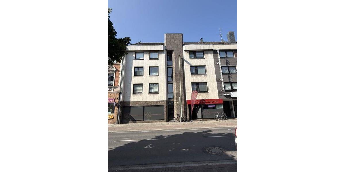 Further Schmuckstück! WGH mit Fitnessstudio und 6 Einheiten + 10 Garagen zimmer