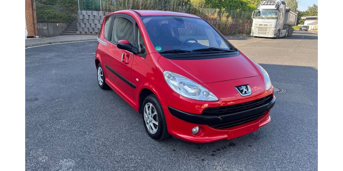 Peugeot 1007 87.928 km 2.800 &euro; Remscheid 42899