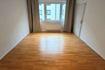 Wohnung Düsseldorf Pempelfort - 1 Zimmer, 32 m&sup2;, 550&euro; | Angebot:26607580