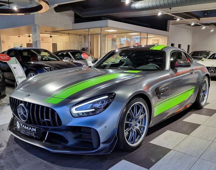 AMG GT R