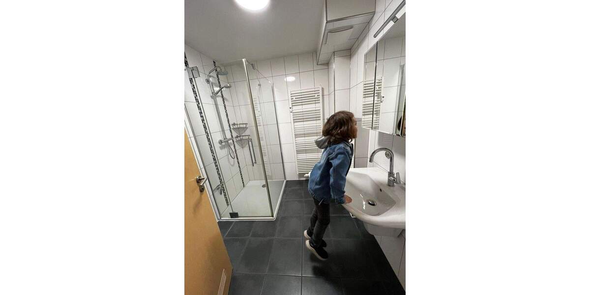 Etagenwohnung Mülheim an der Ruhr Holthausen - 3 Zimmer, 81 m&sup2;, 1.150&euro; | Angebot:25778235