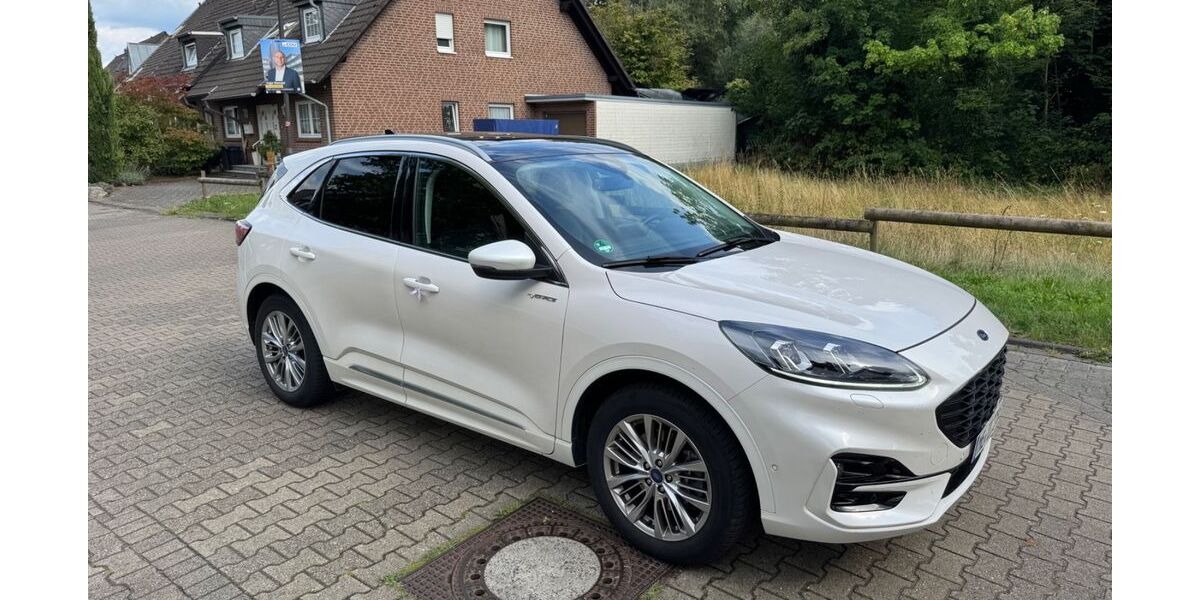 Ford Kuga 90.000 km 22.300 &euro; Kaarst 41564