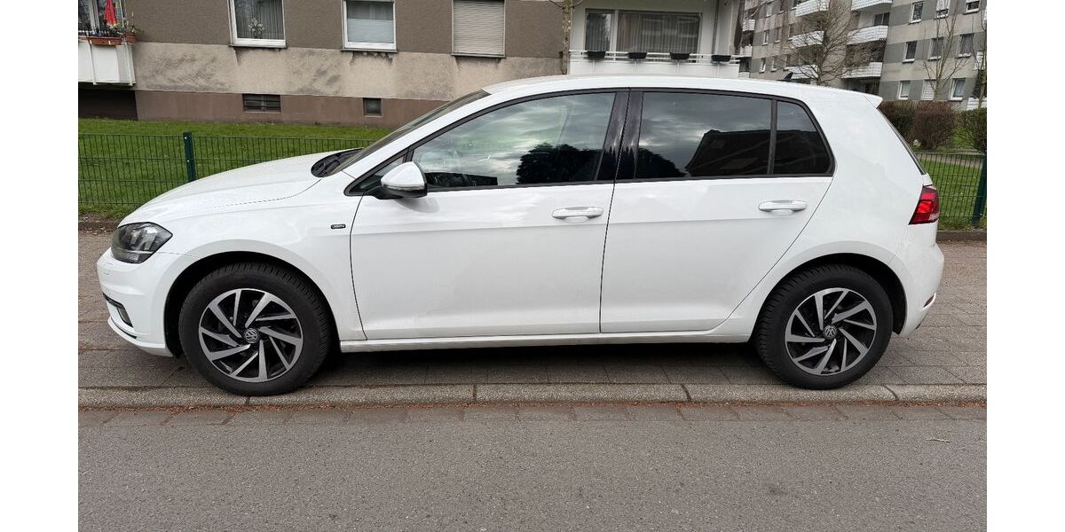 VW Golf 195.000 km 9.999 &euro; Oberhausen 46047