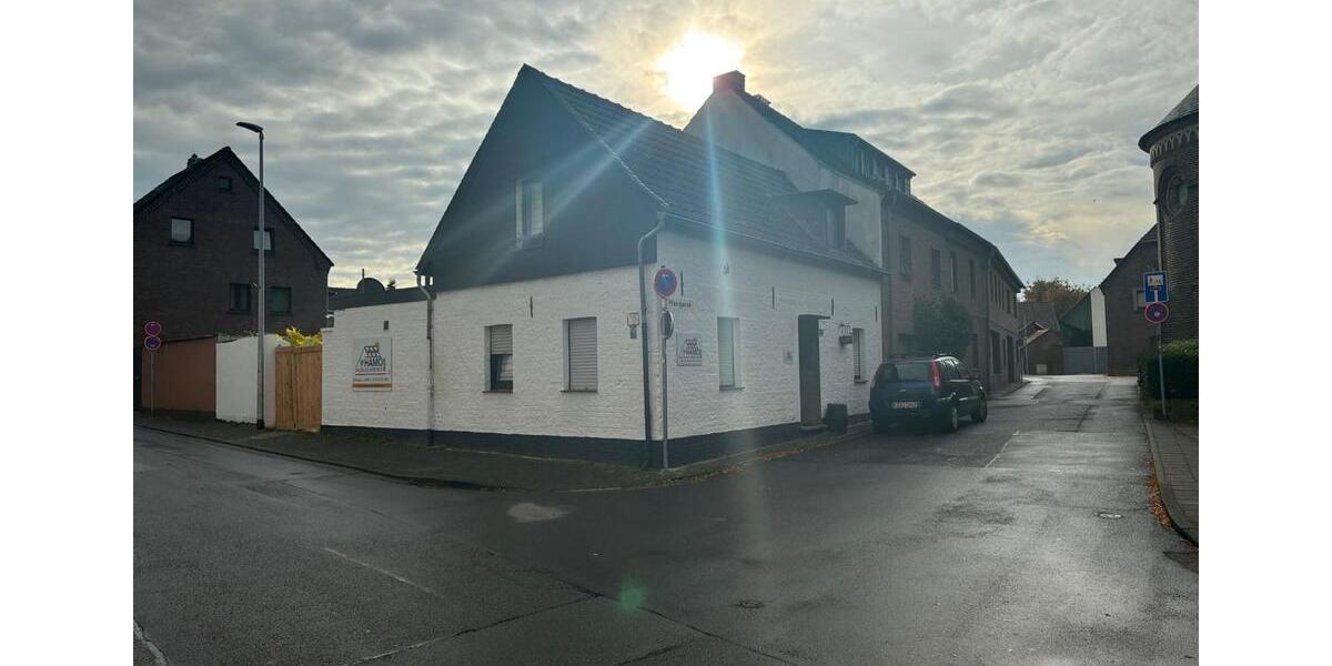 Einfamilienhaus Mönchengladbach Nord - 5 Zimmer, 150 m&sup2;, 9&euro; | Angebot:26391184