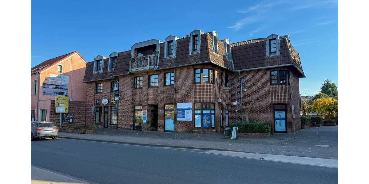 Haus zum Kaufen in Meerbusch 1.990.000 € 345.1 m² 21 zimmer