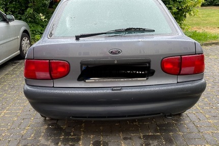 Ford Escort