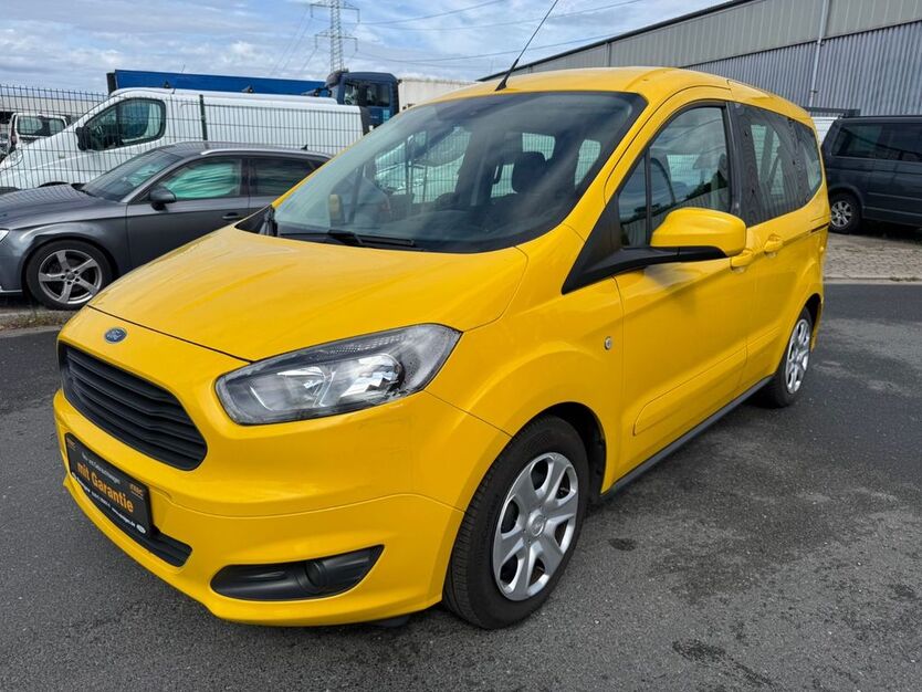 Ford Tourneo Courier 213.000 km 4.300 € Essen 45356