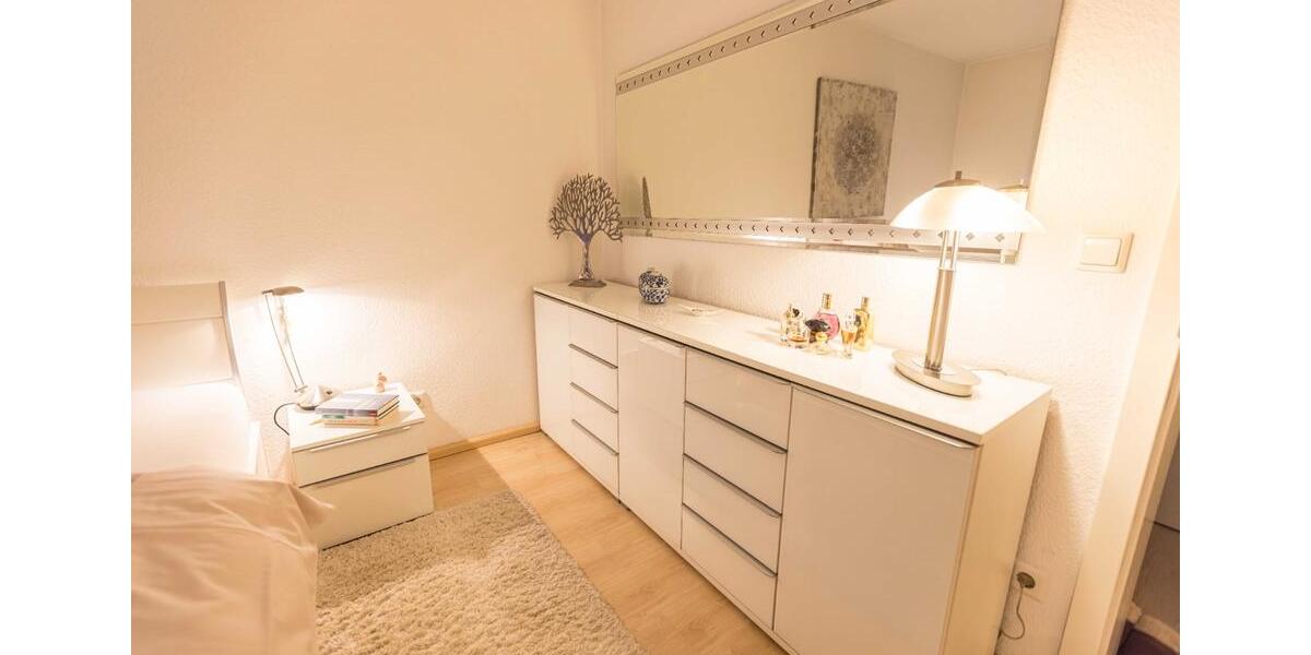 Wohnung in Ratingen-Lintorf: 70 m², 2 Zimmer, 2 Balkone – KücheM 2 zimmer