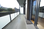 Moderne und großzügige 5 Zimmer-Wohnung über zwei Etagen mit separatem Eingang und Einbauküche - Maisonettenwohnung Düsseldorf Heerdt | Angebot:27313431
