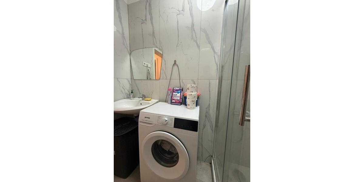 Etagenwohnung Duisburg Mittelmeiderich - 1 Zimmer, 50 m&sup2;, 750&euro; | Angebot:25616598