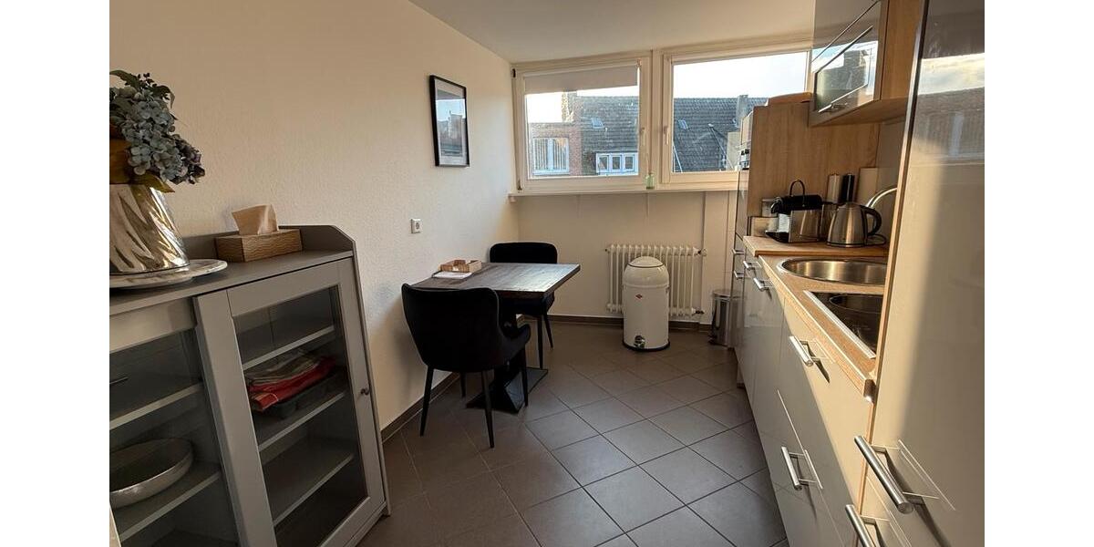 Dachgeschoßwohnung Neuss - 3 Zimmer, 75 m&sup2;, 1.675&euro; | Angebot:24729792