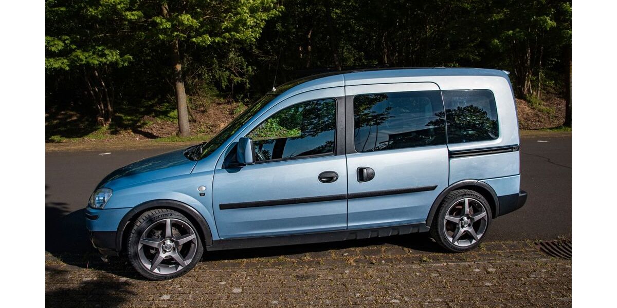 Opel Combo 196.281 km 4.200 &euro; Grevenbroich Gustorf 41517
