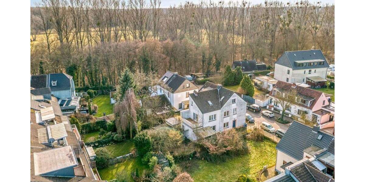 Doppelhaushälfte Düsseldorf Urdenbach - 8 Zimmer, 127 m&sup2;, 399.000&euro; | Angebot:25302679