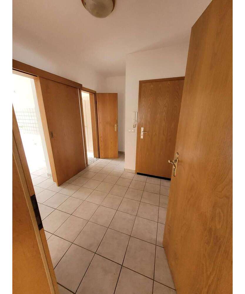Wohnung zum Mieten in Oberhausen 405,54 € 68.97 m²