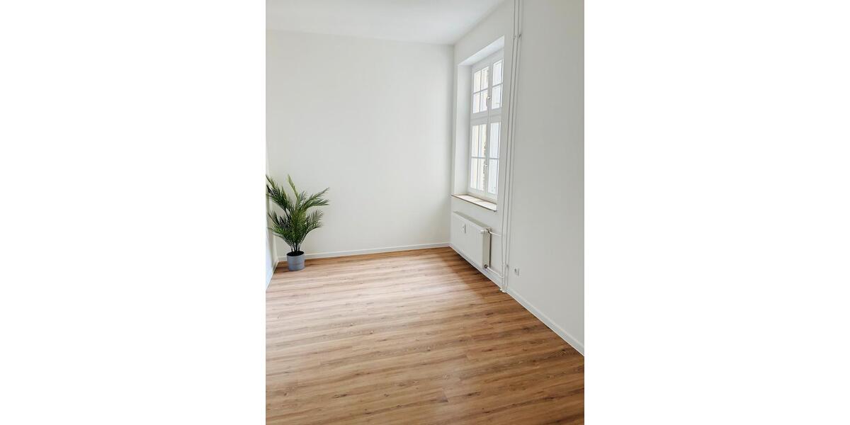 Erdgeschoßwohnung Duisburg Huckingen - 4 Zimmer, 80 m&sup2;, 195.000&euro; | Angebot:26536440
