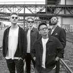 Finn Heine & Discovery Collective